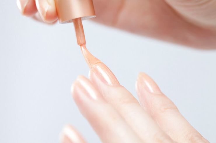 シンプルなネイル